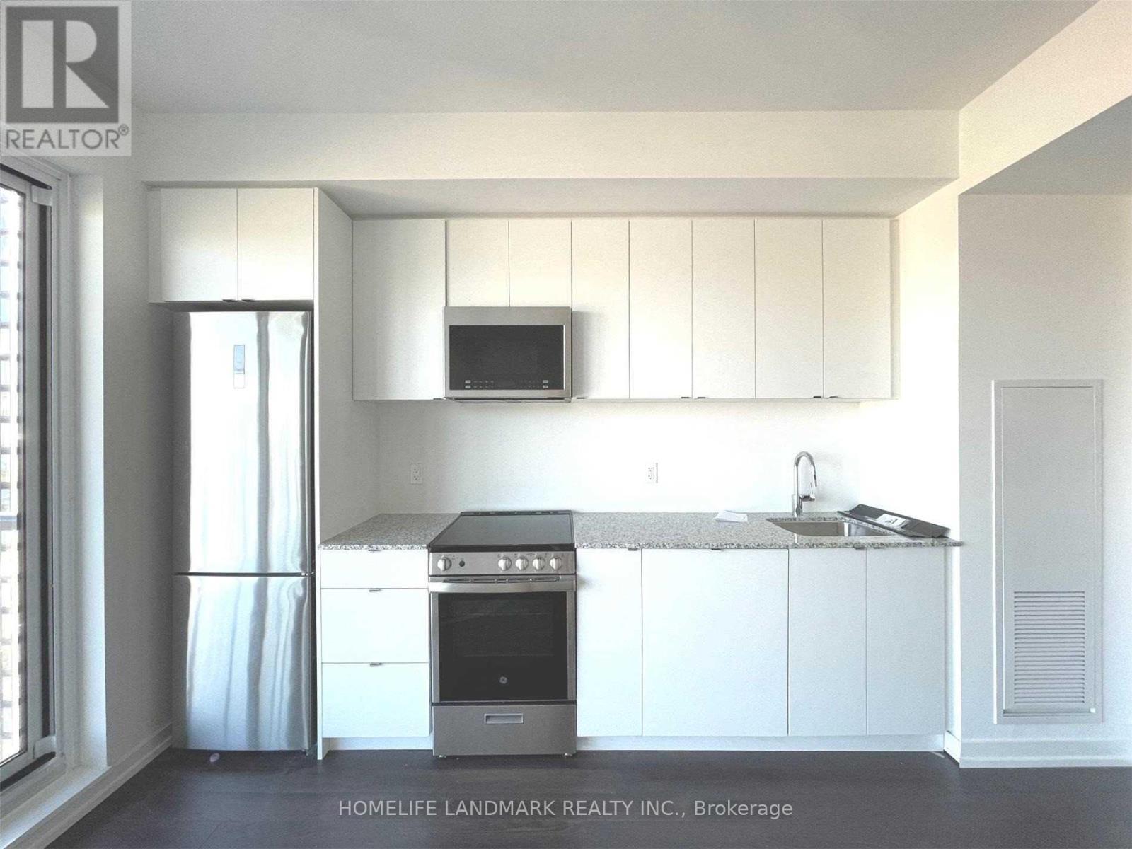 2210 - 49 East Liberty Street, Toronto, ON - Indoor Photo Showing Kitchen