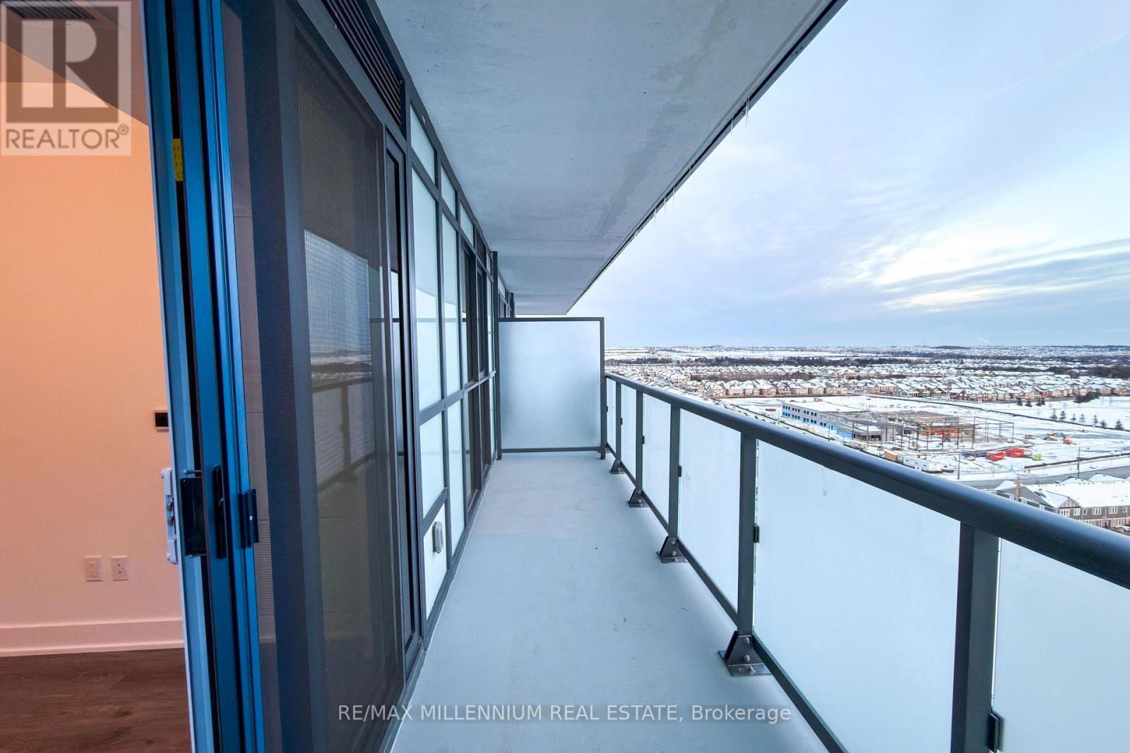 1540 - 2545 Simcoe Street N, Oshawa, ON - Outdoor With Balcony With View With Exterior