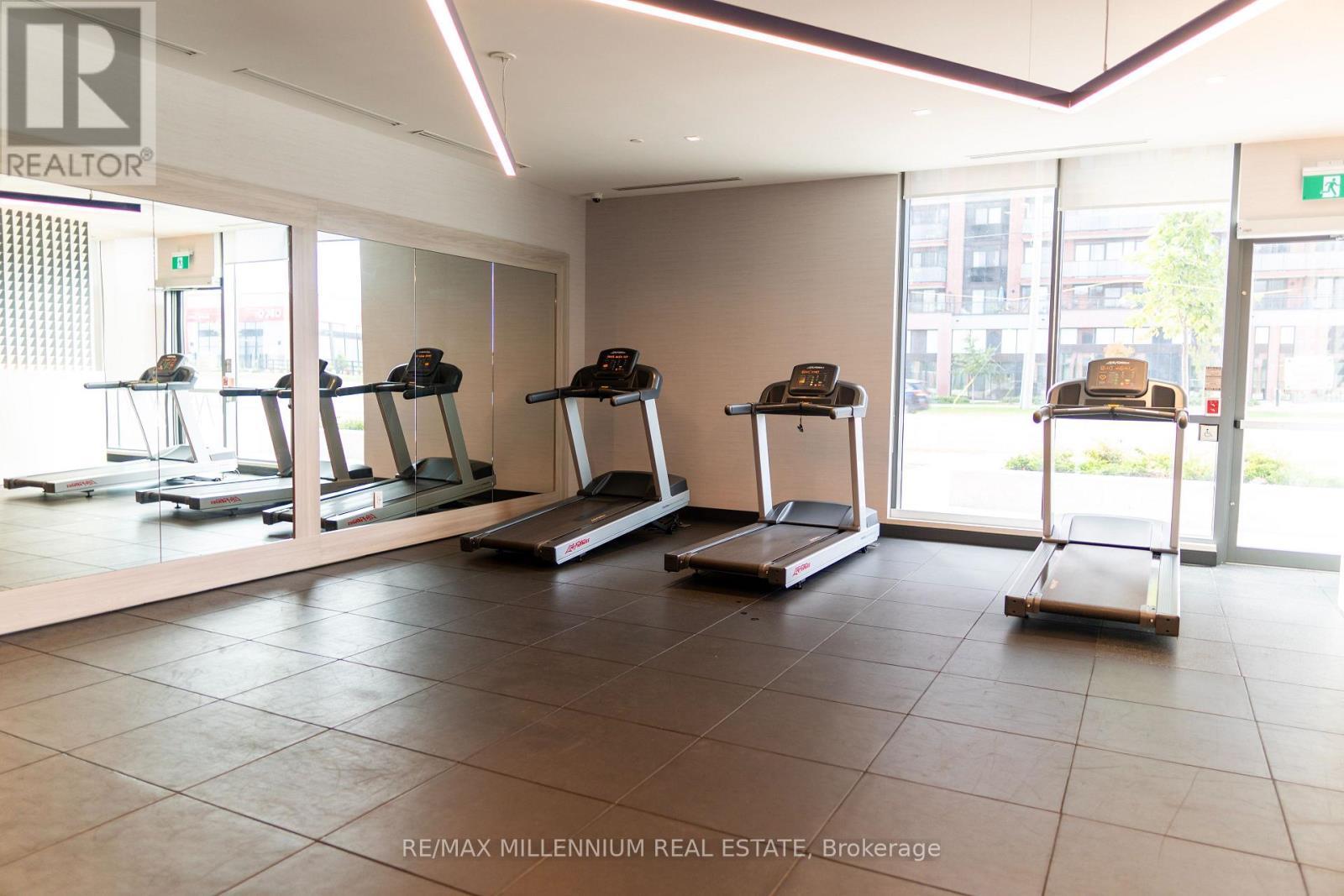 1540 - 2545 Simcoe Street N, Oshawa, ON - Indoor Photo Showing Gym Room