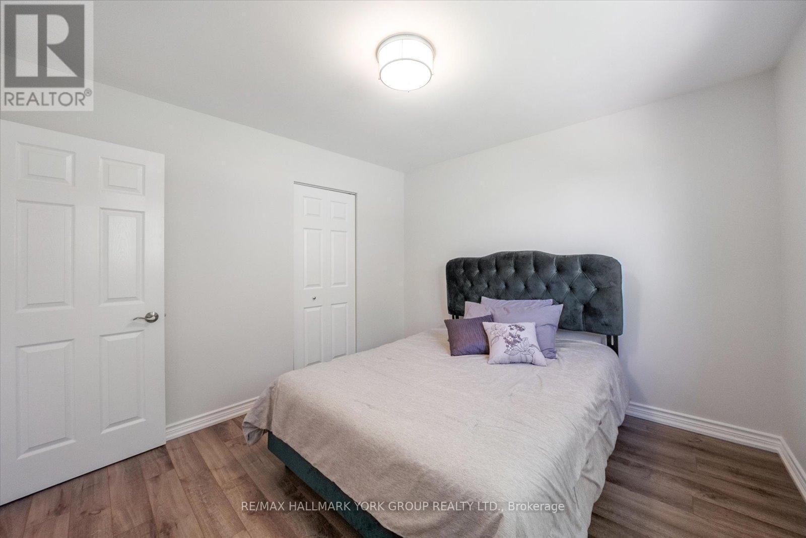 67 Thorah Concession 1 Road, Brock, ON - Indoor Photo Showing Bedroom