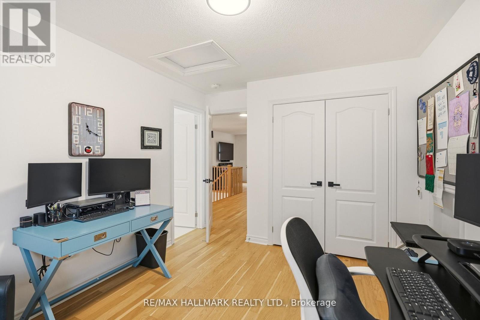 18 Mclean Avenue, Collingwood, ON - Indoor Photo Showing Office