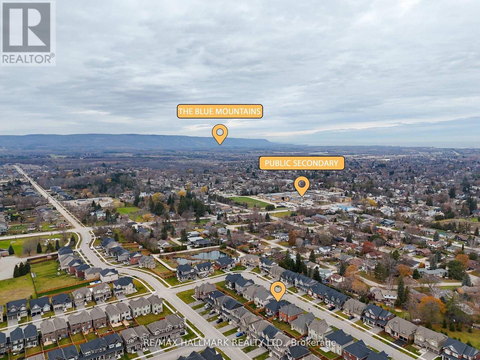 18 Mclean Avenue, Collingwood, ON - Outdoor With View