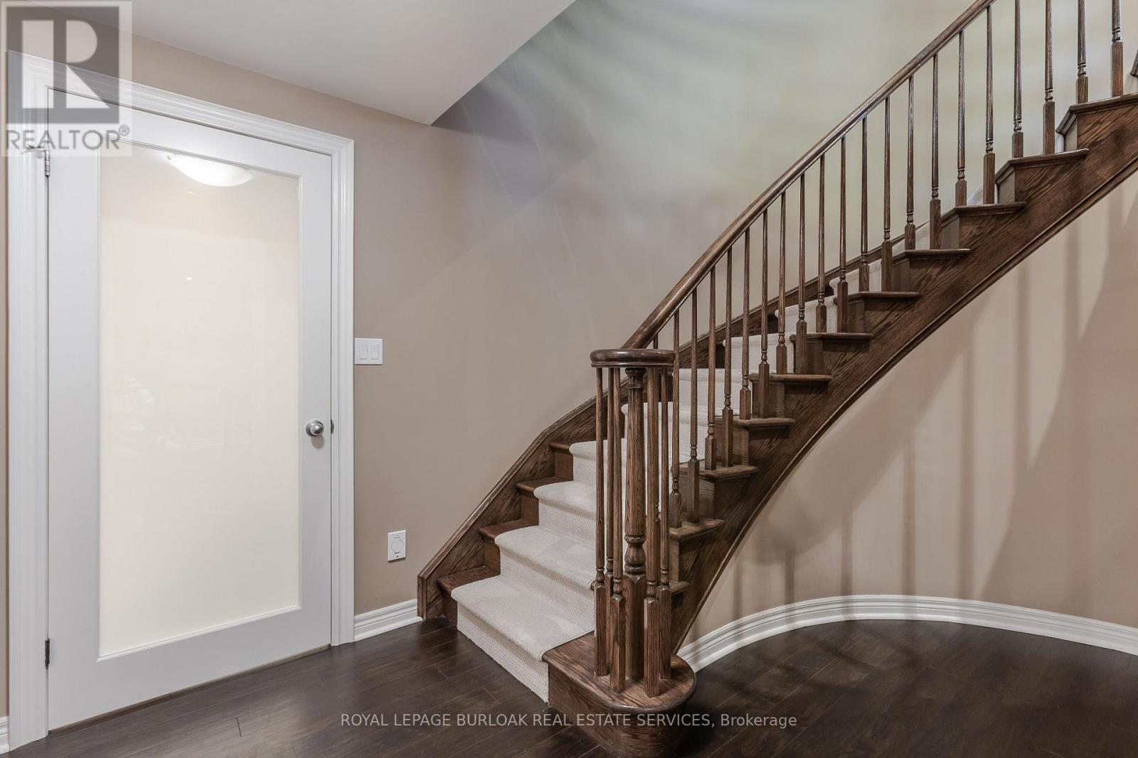 264 Dorchester Drive, Grimsby, ON - Indoor Photo Showing Other Room