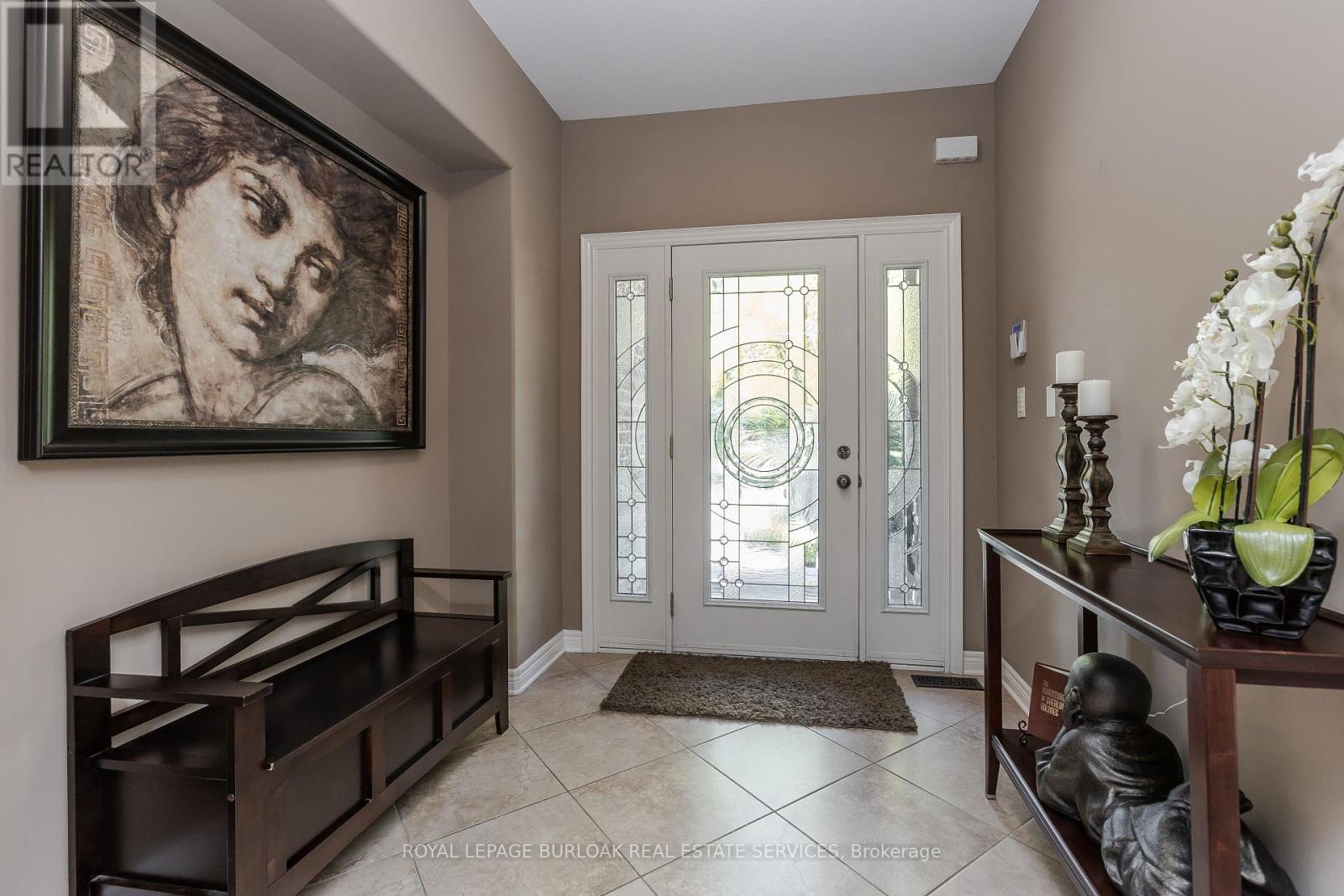 264 Dorchester Drive, Grimsby, ON - Indoor Photo Showing Other Room