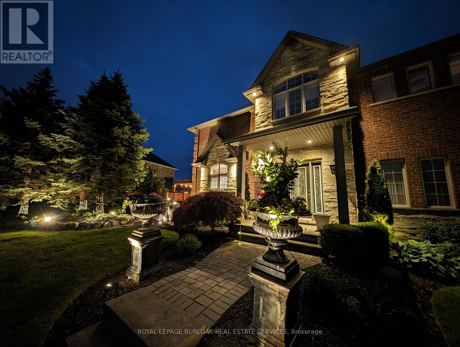 264 Dorchester Drive, Grimsby, ON - Outdoor With Deck Patio Veranda