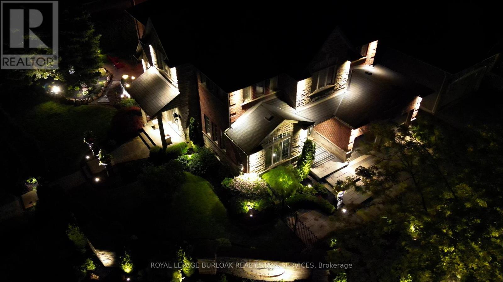 264 Dorchester Drive, Grimsby, ON - Outdoor