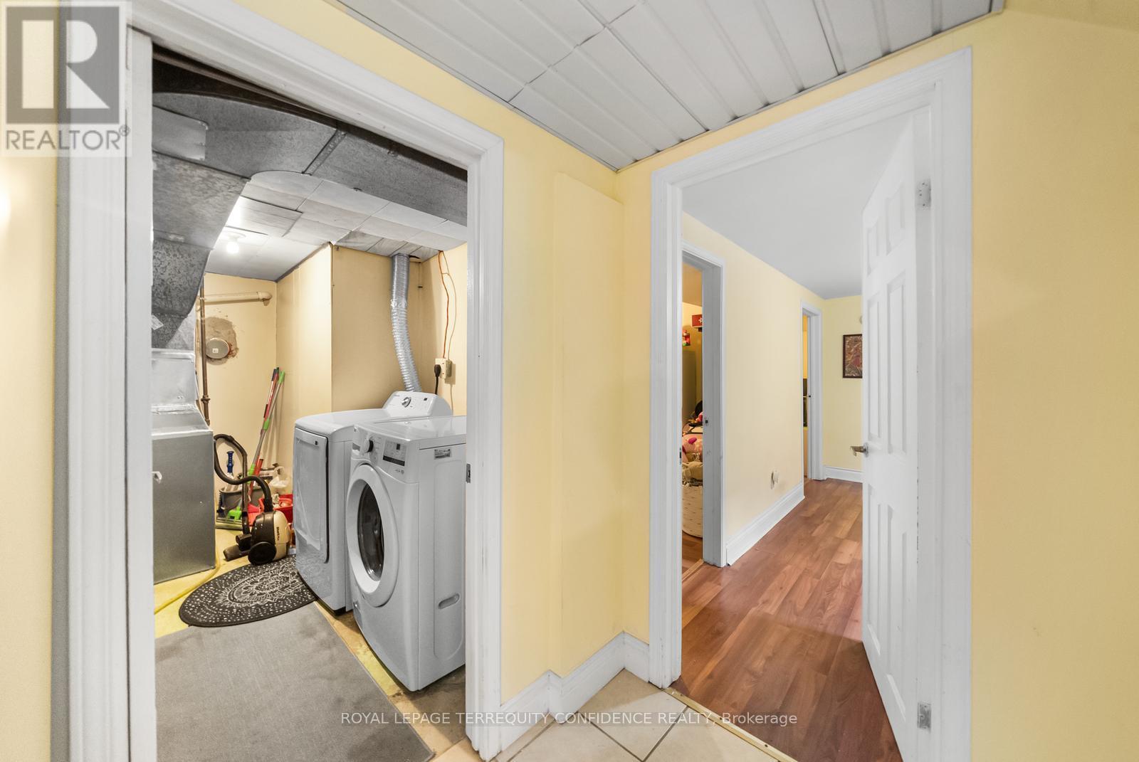 69 Nipigon Avenue, Toronto, ON - Indoor Photo Showing Laundry Room