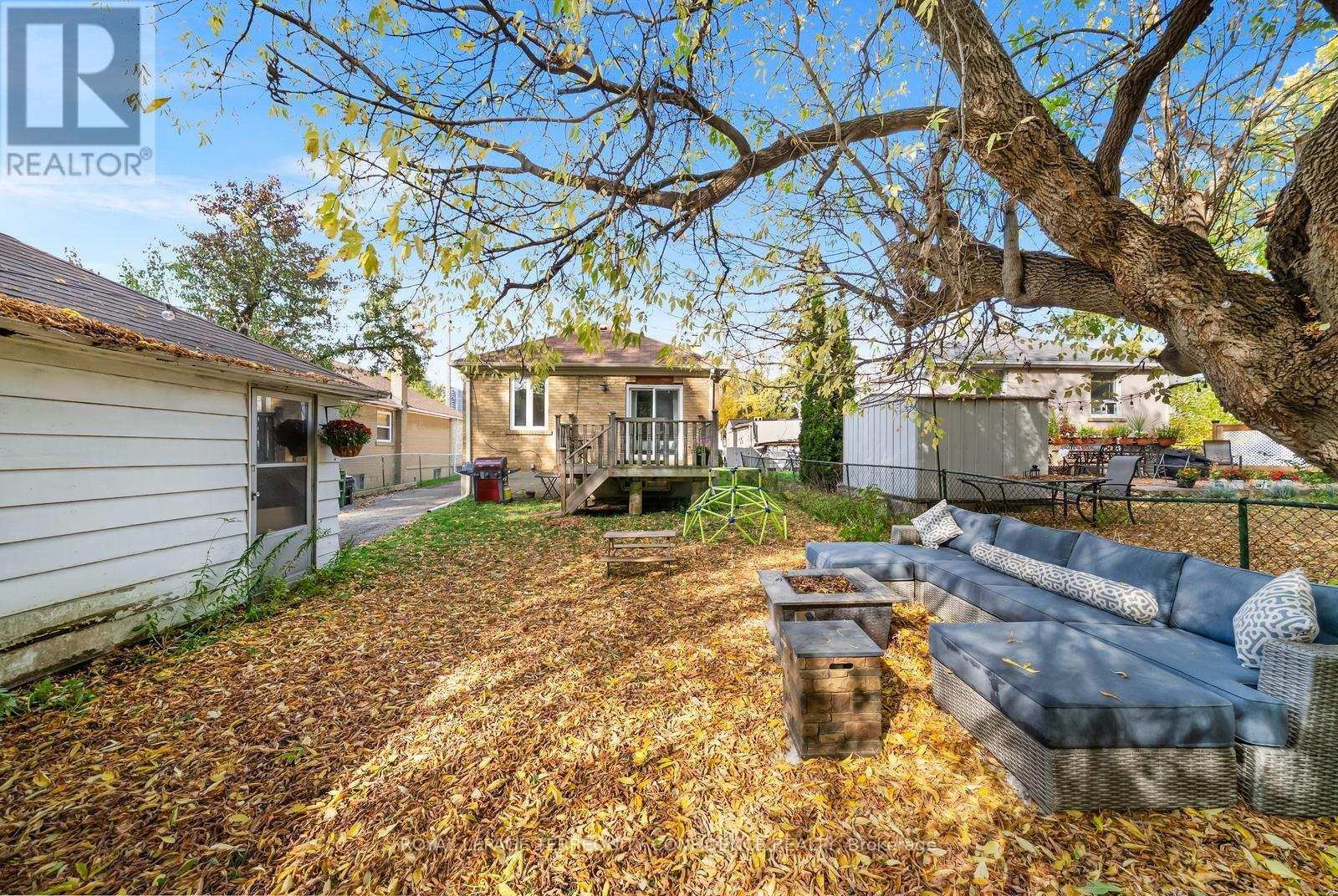 69 Nipigon Avenue, Toronto, ON - Outdoor