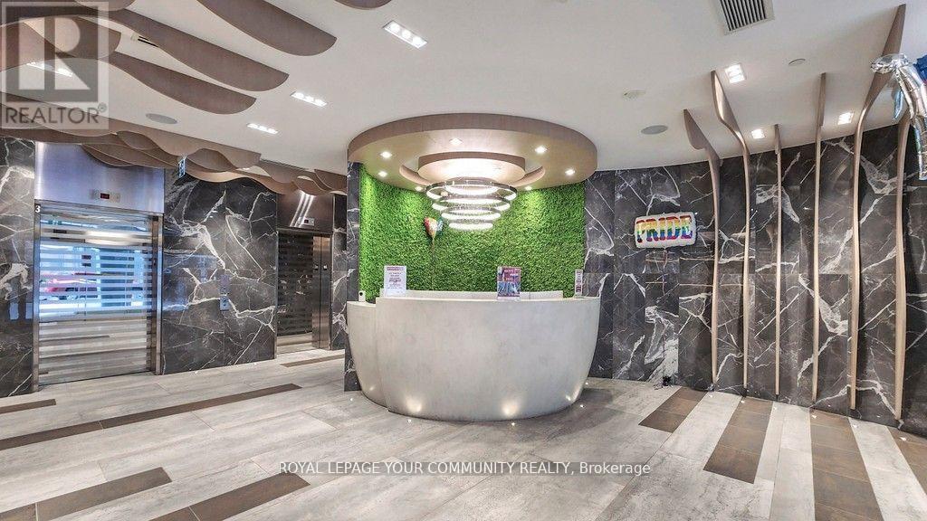 1701 - 21 Carlton Street, Toronto, ON - Indoor Photo Showing Other Room