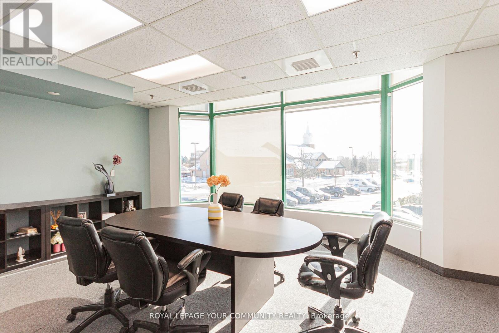 26 - 2800 John Street, Markham, ON