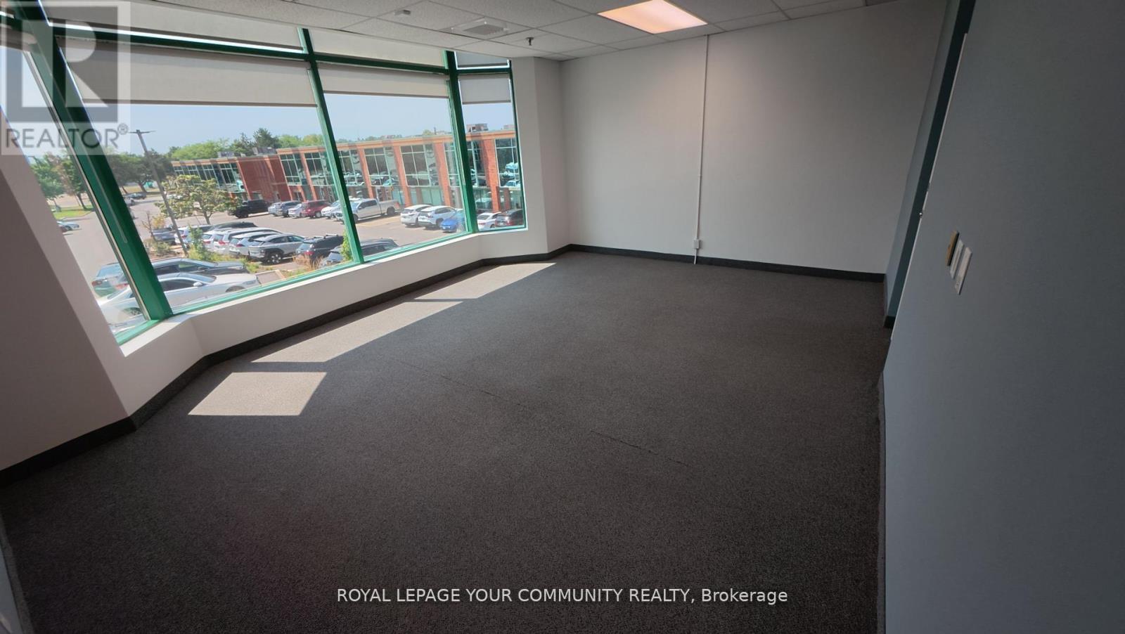 26 - 2800 John Street, Markham, ON