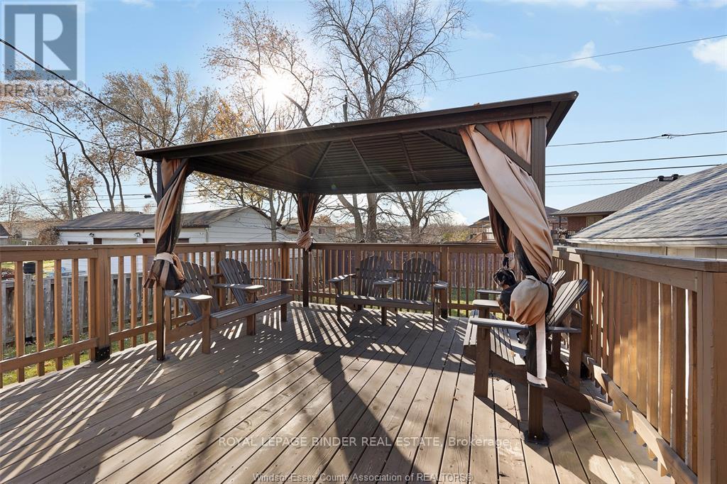 2065 Dominion Boulevard W, Windsor, ON - Outdoor With Deck Patio Veranda With Exterior