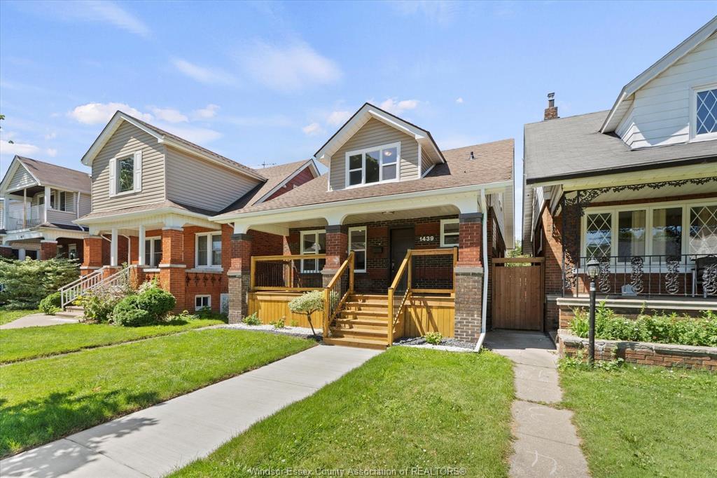 Lower-1439 Benjamin Avenue, Windsor, ON