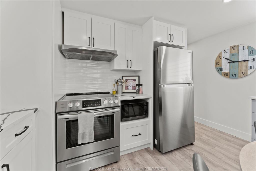 388 North Malden, Essex, ON