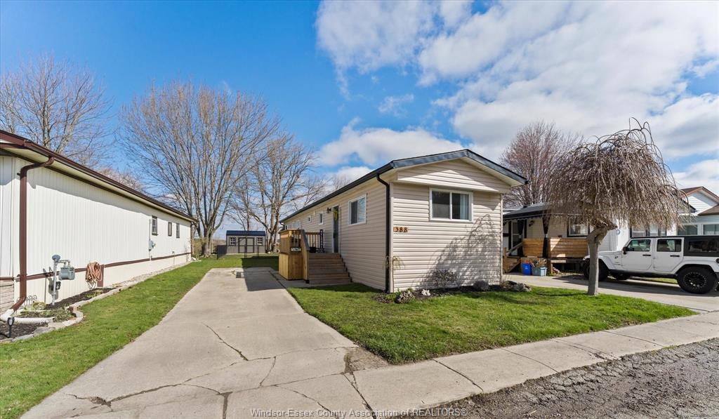 388 North Malden, Essex, ON