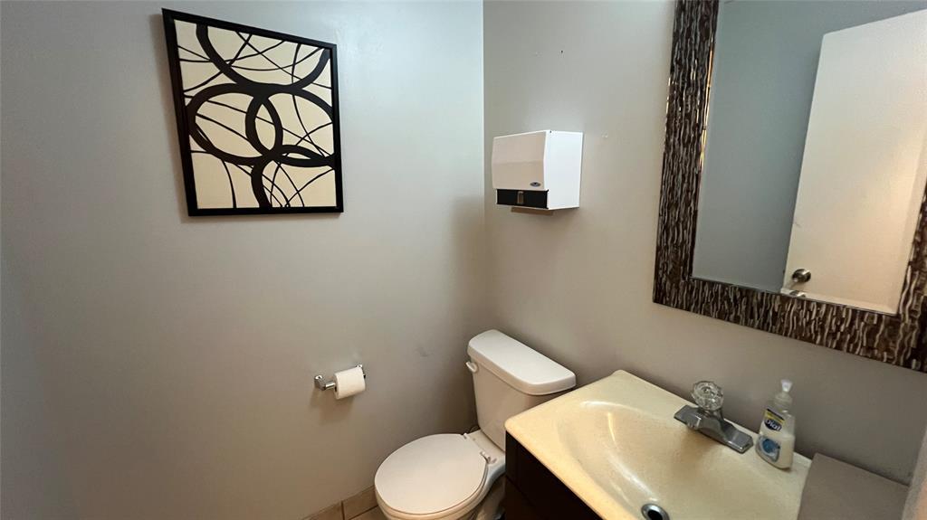 940 Murphy Road, Sarnia, ON