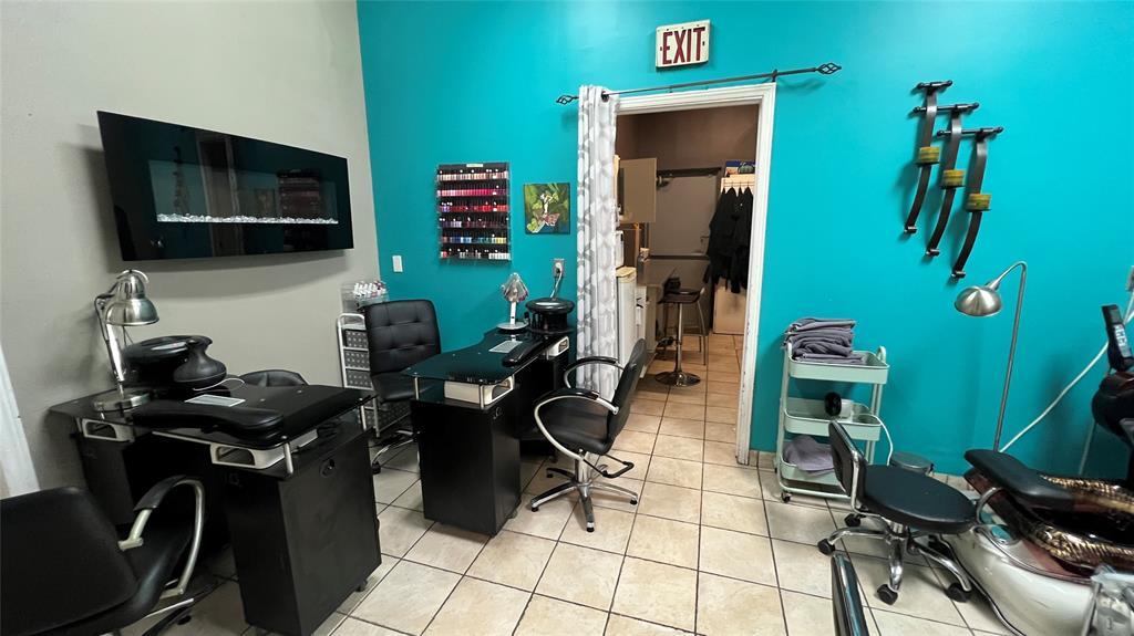 940 Murphy Road, Sarnia, ON