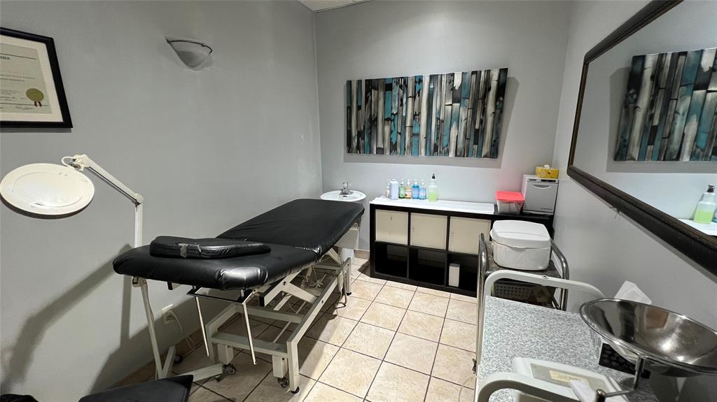 940 Murphy Road, Sarnia, ON