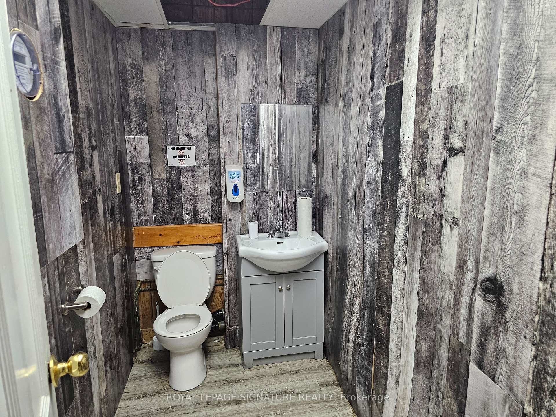 21 Kent Street W, Kawartha Lakes, ON