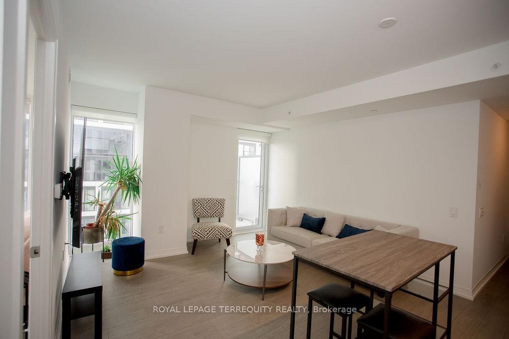 4603-251 Jarvis Street, Toronto, ON - Indoor