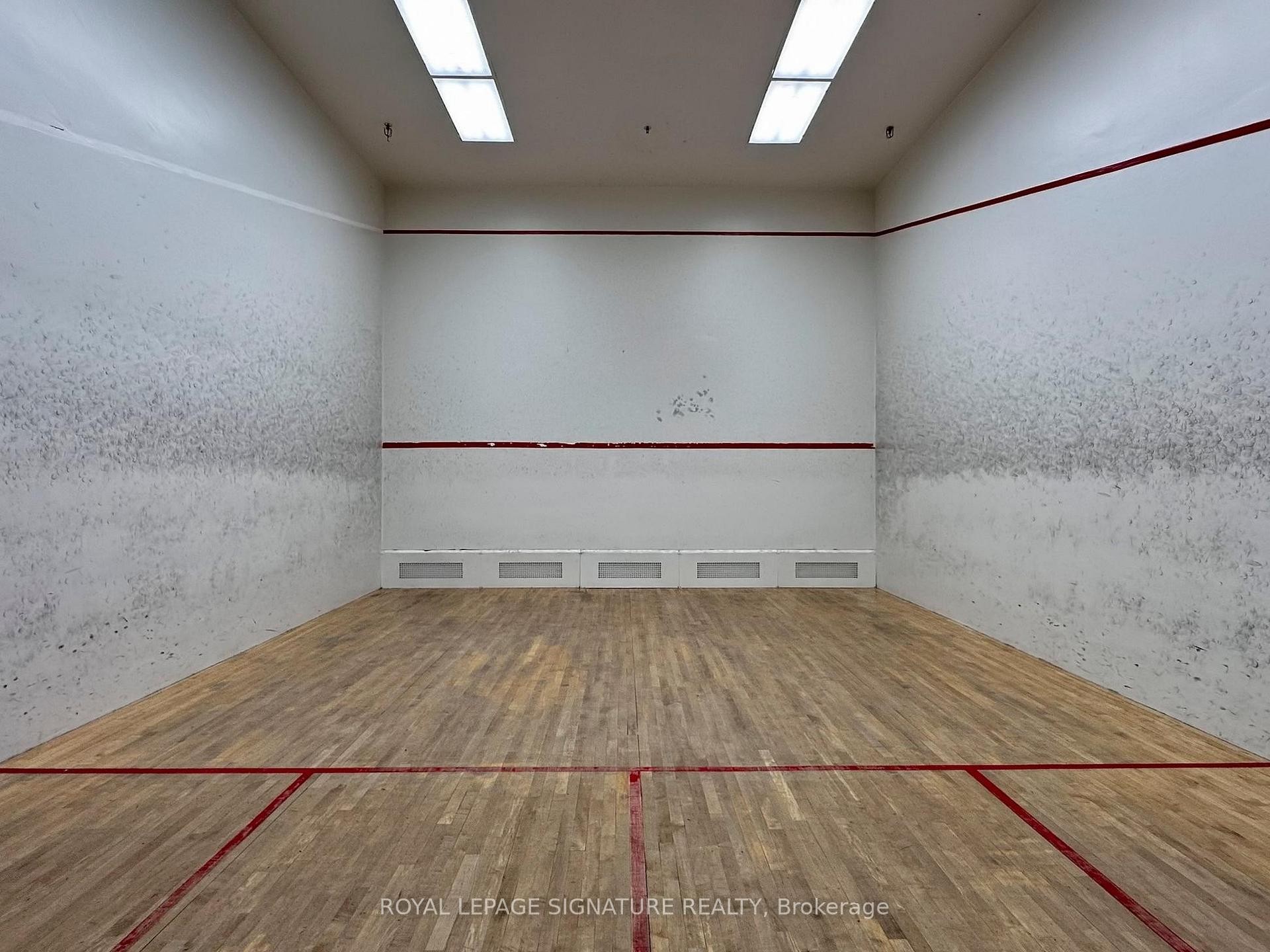 620-88 Corporate Drive, Toronto, ON - Indoor Photo Showing Other Room