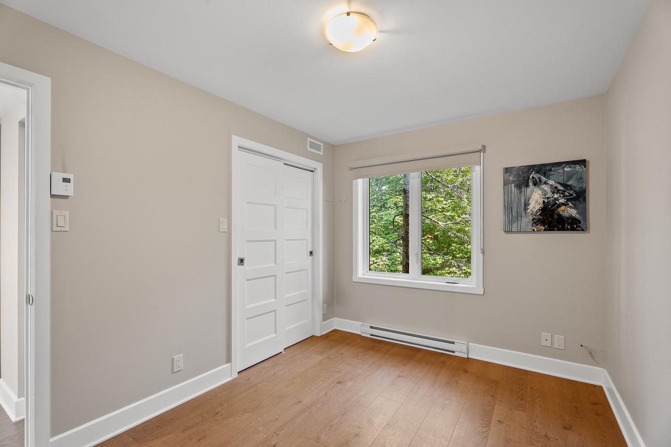 Chambre à coucher - 1309 Ch. De La Rivière, Val-David, QC - Indoor Photo Showing Other Room