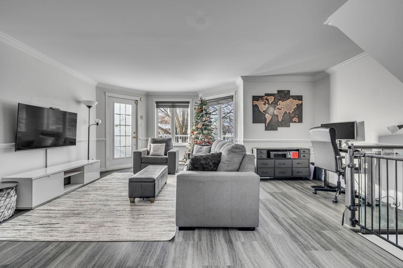 Salon - 1337 Rue Charles-Rodrigue, Lévis (Desjardins), QC - Indoor Photo Showing Living Room