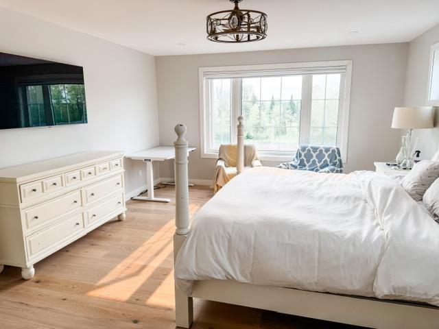 2105 Foothill Drive, Thunder Bay, ON - Indoor Photo Showing Bedroom