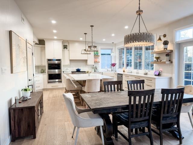 2105 Foothill Drive, Thunder Bay, ON - Indoor Photo Showing Dining Room