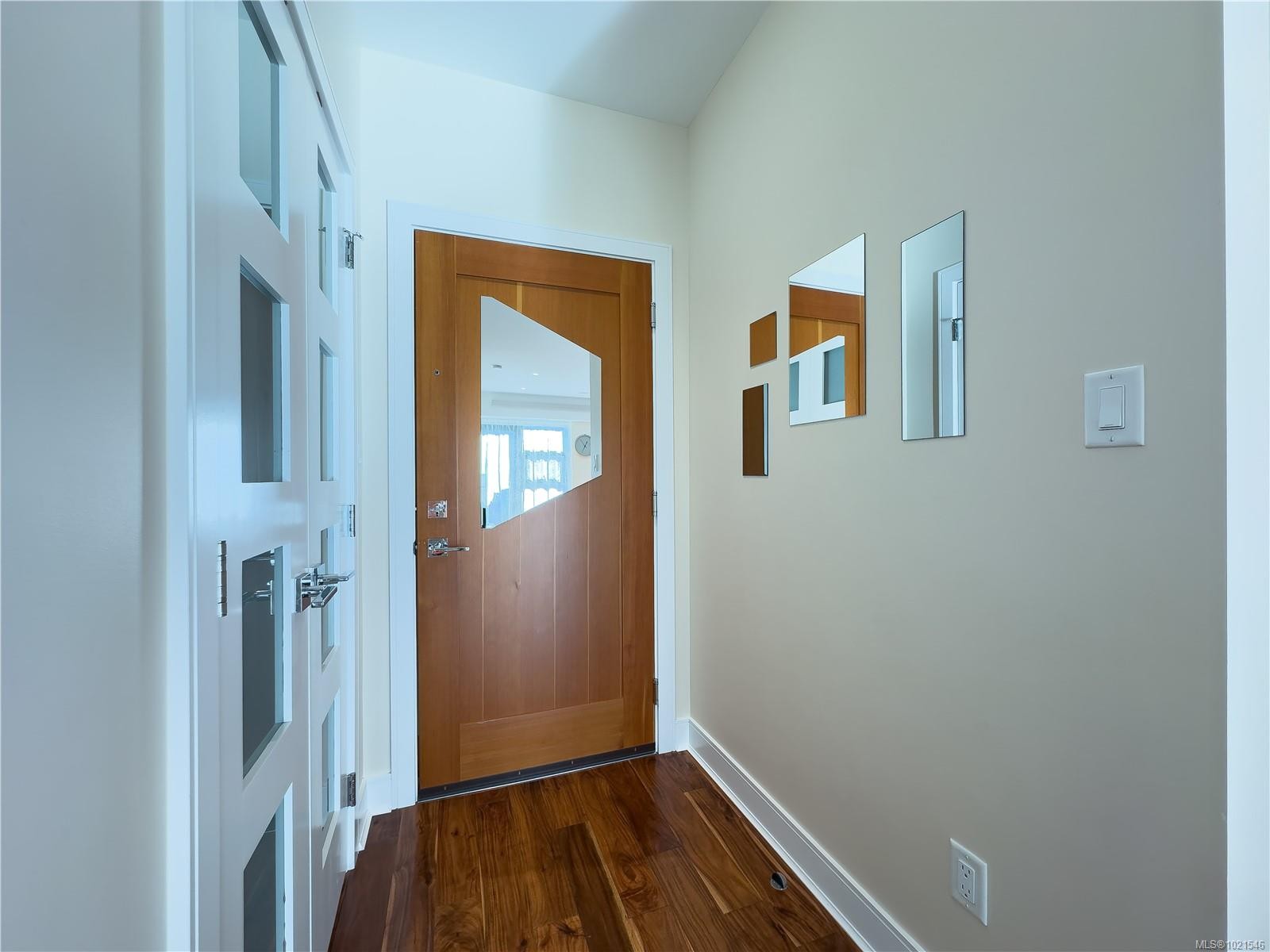 N312-1105 Pandora Ave, Victoria, BC - Indoor Photo Showing Other Room