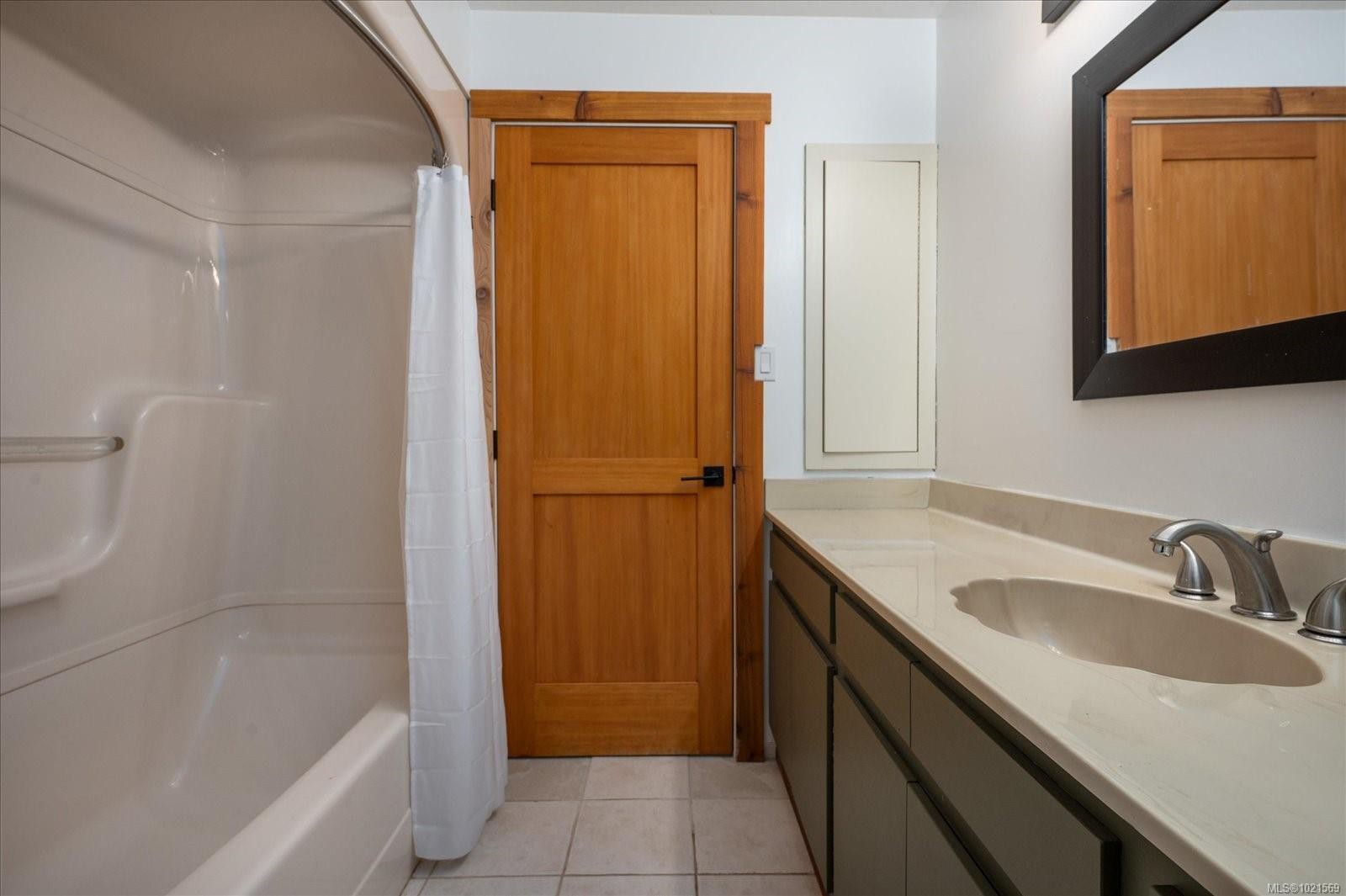 1306 Harrison Way, Gabriola Island, BC