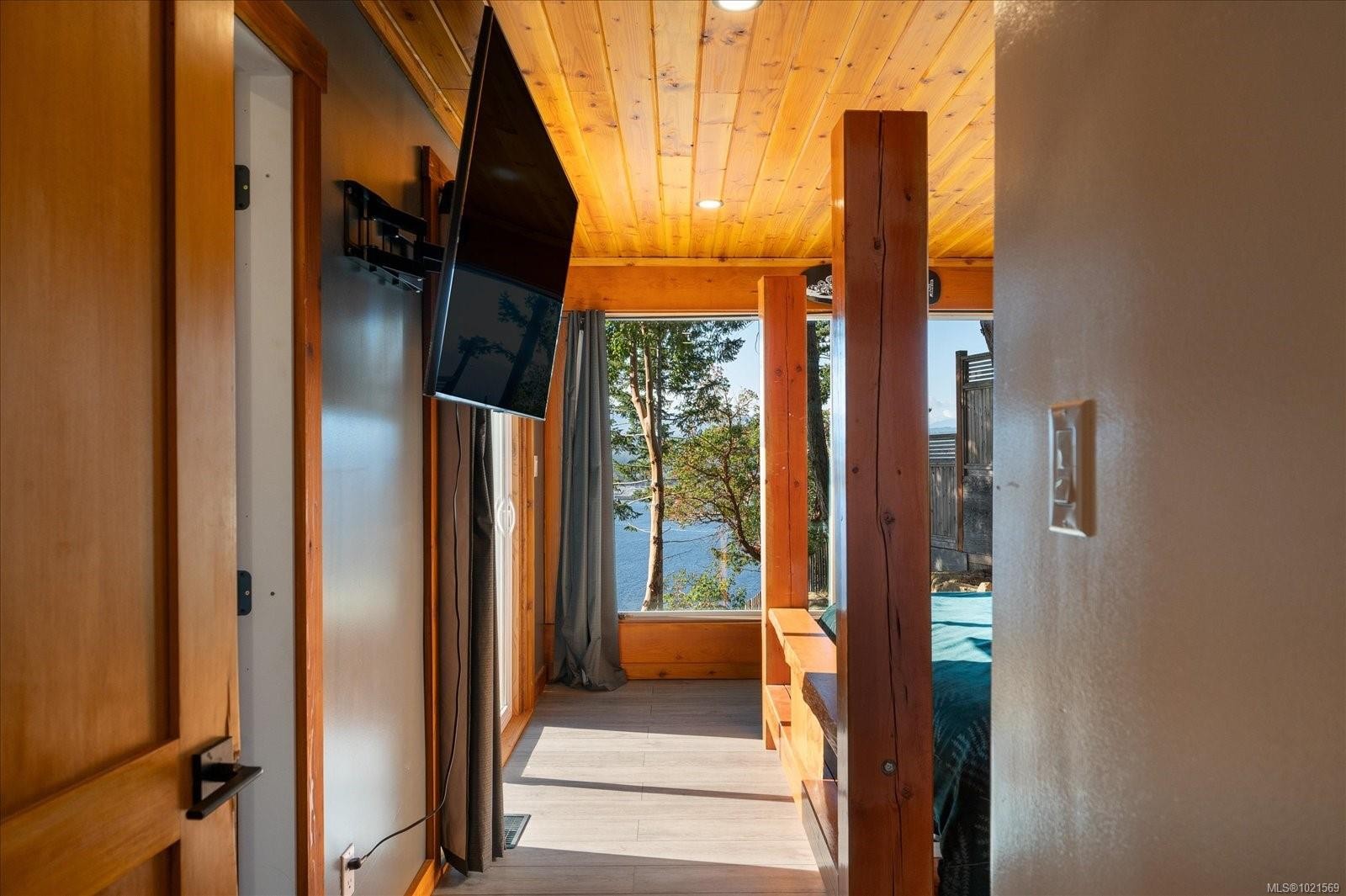 1306 Harrison Way, Gabriola Island, BC