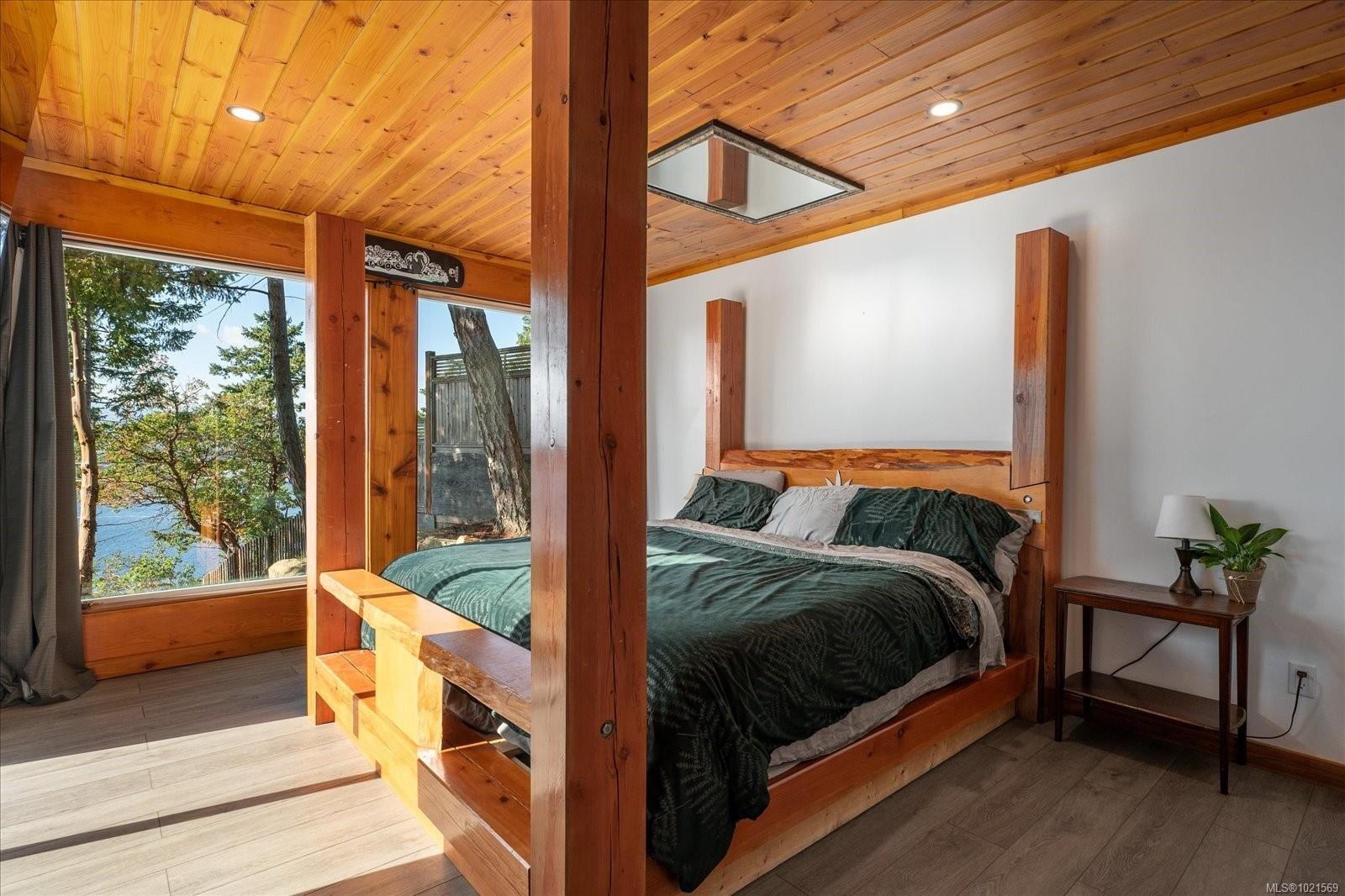 1306 Harrison Way, Gabriola Island, BC