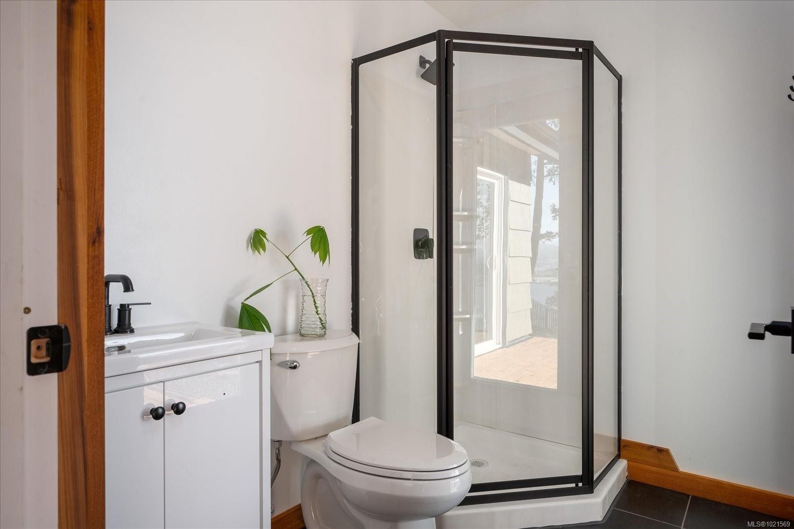 1306 Harrison Way, Gabriola Island, BC