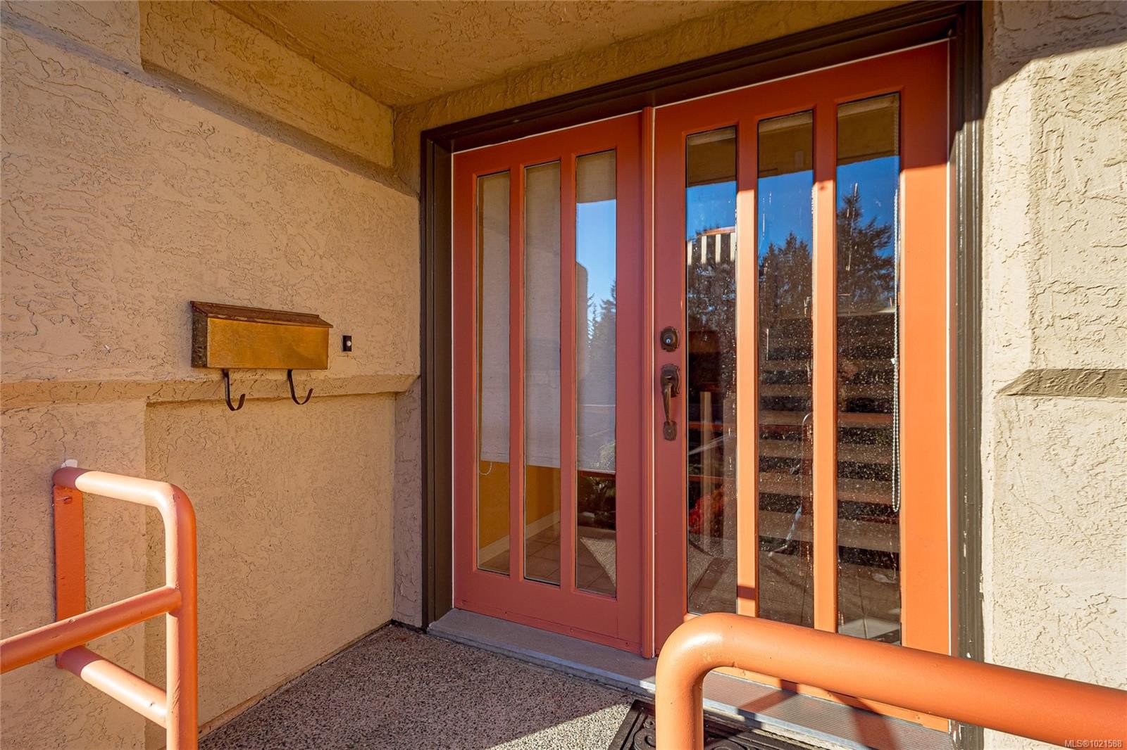 991 Seapearl Pl, Saanich, BC