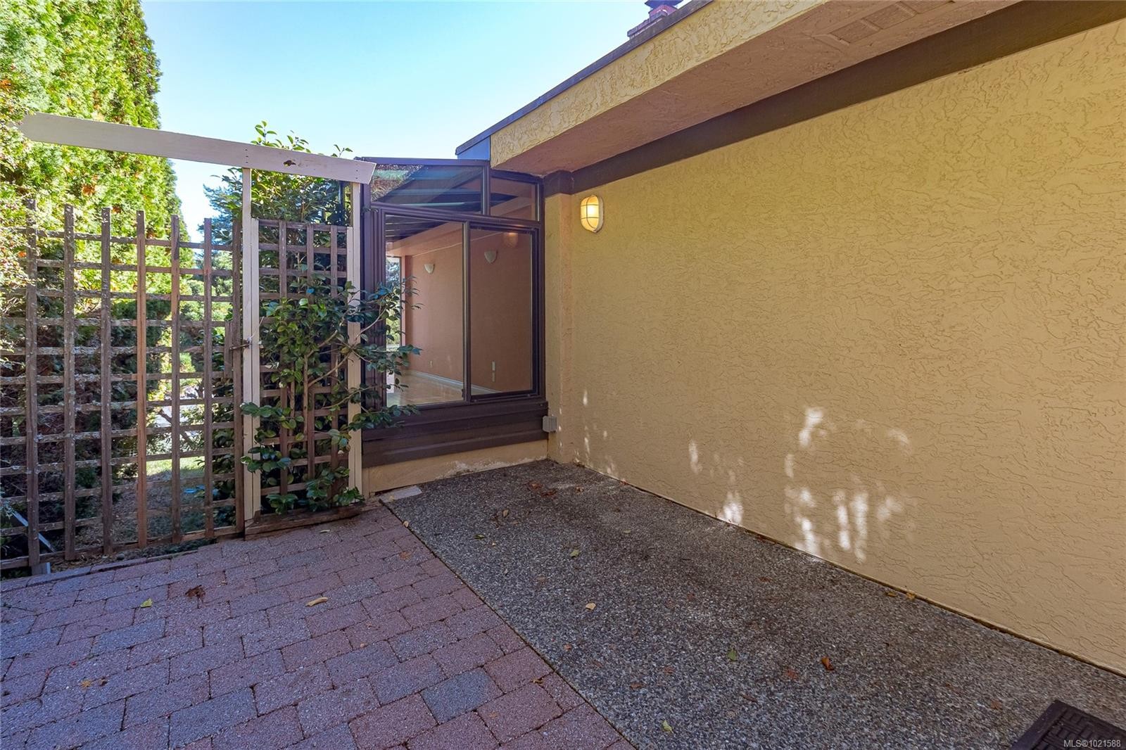 991 Seapearl Pl, Saanich, BC