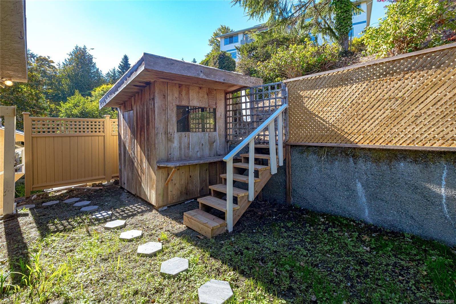 991 Seapearl Pl, Saanich, BC