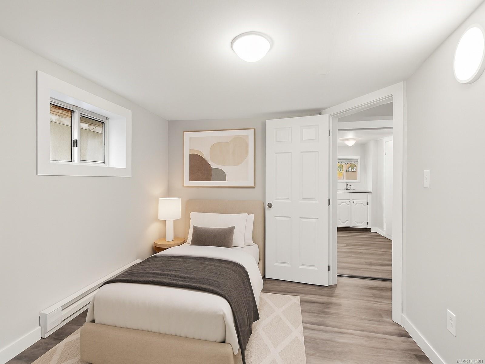 3020-3022 Donald St, Saanich, BC - Indoor Photo Showing Bedroom