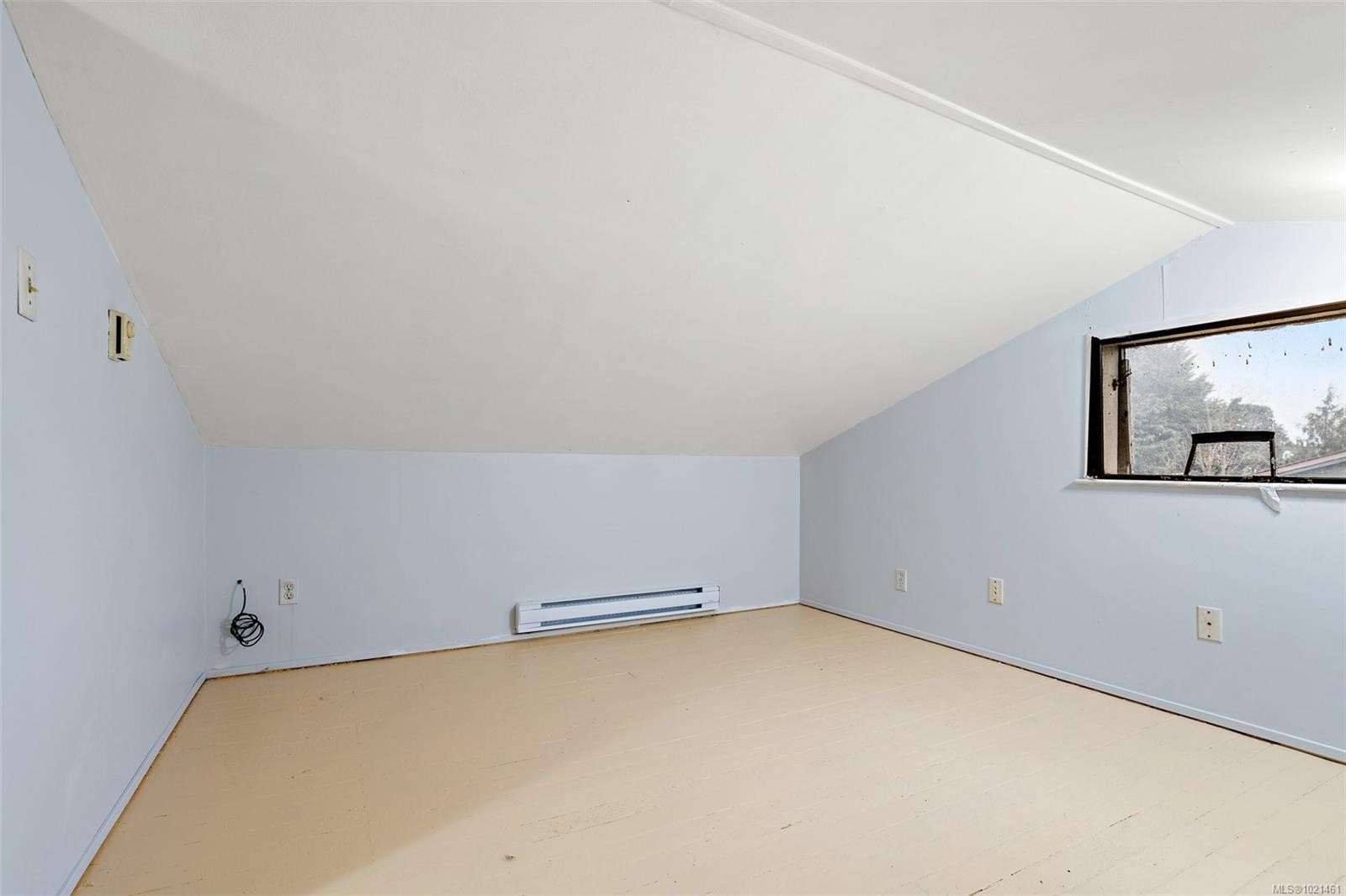 3020-3022 Donald St, Saanich, BC - Indoor Photo Showing Other Room