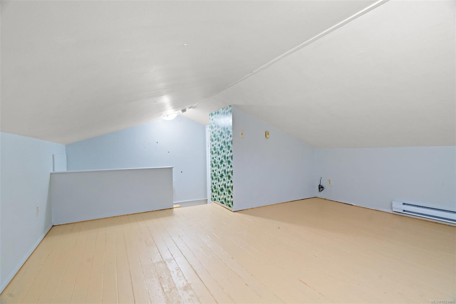 3020-3022 Donald St, Saanich, BC - Indoor Photo Showing Other Room