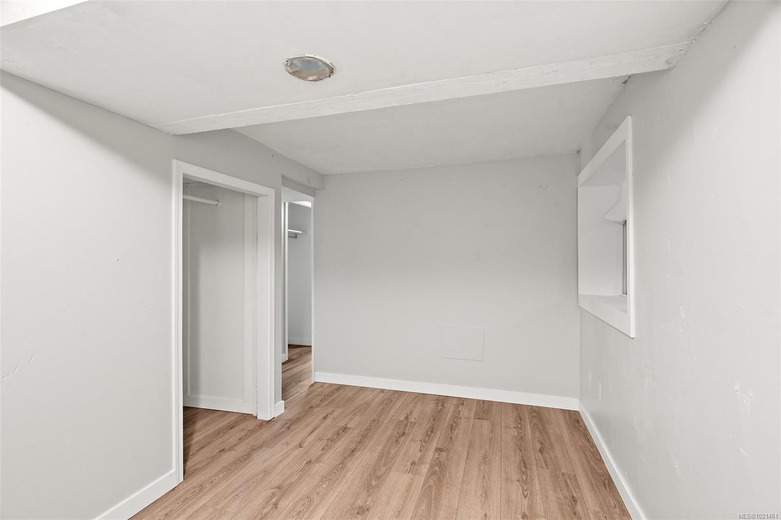 3020-3022 Donald St, Saanich, BC - Indoor Photo Showing Other Room