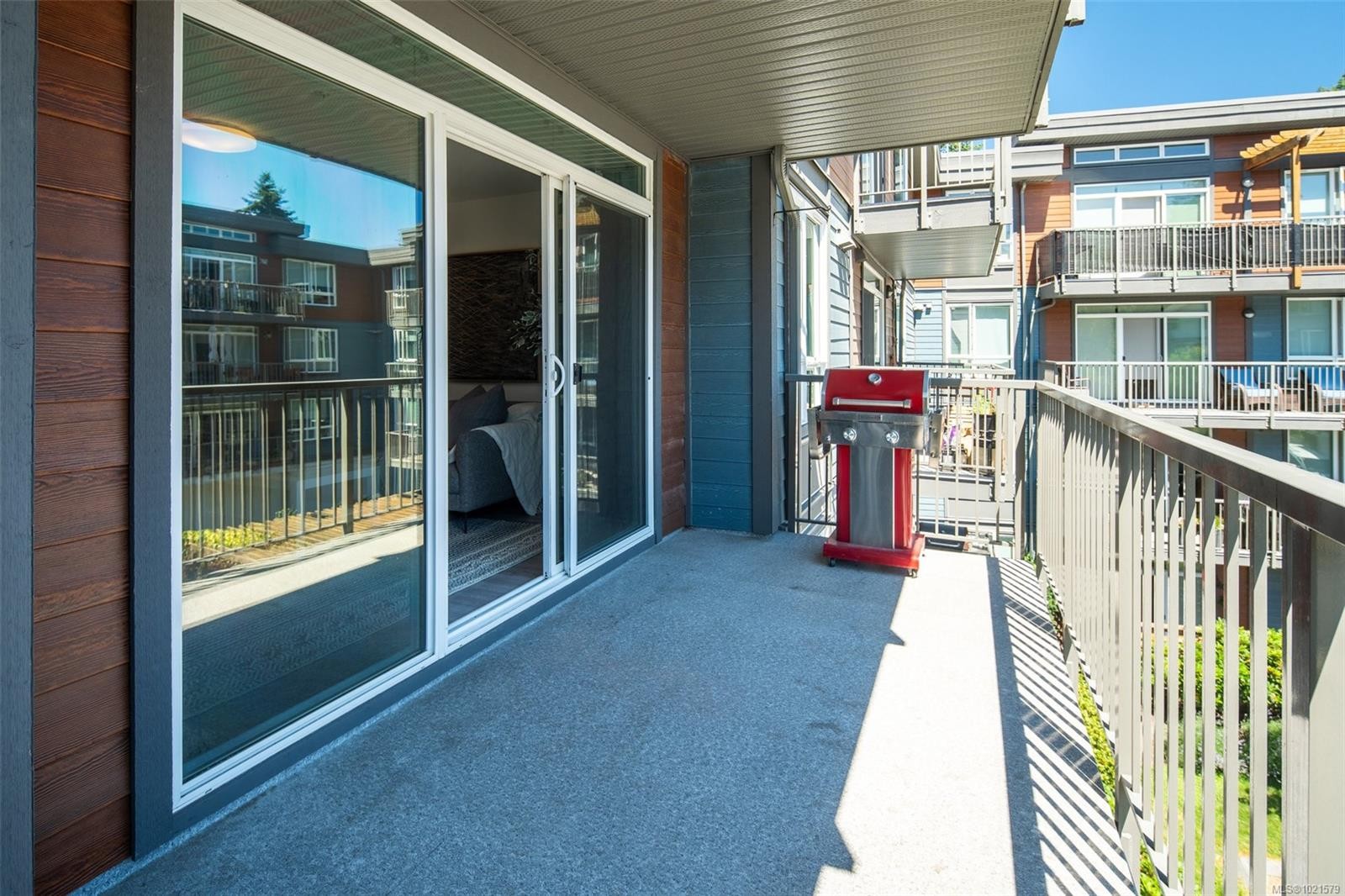 312-110 Presley Pl, View Royal, BC