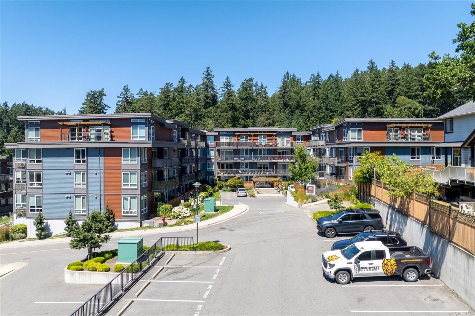 312-110 Presley Pl, View Royal, BC