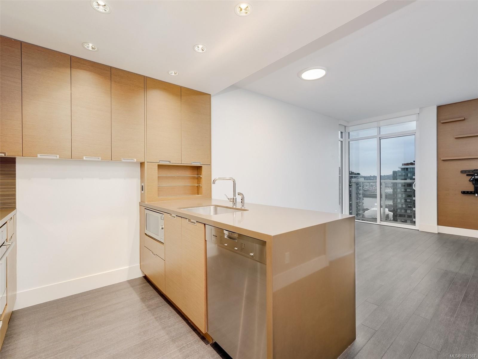 1007-83 Saghalie Rd, Victoria, BC