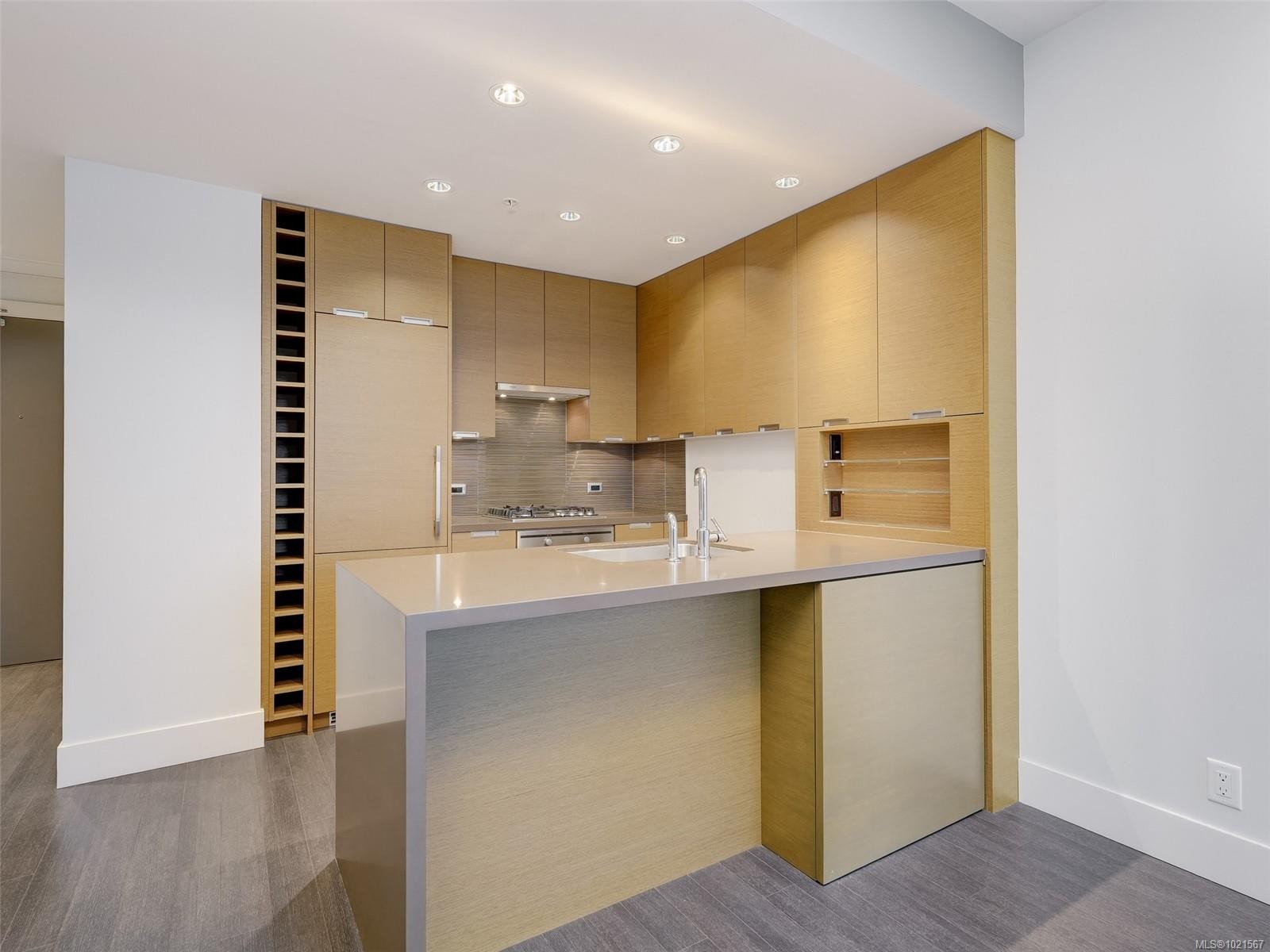 1007-83 Saghalie Rd, Victoria, BC