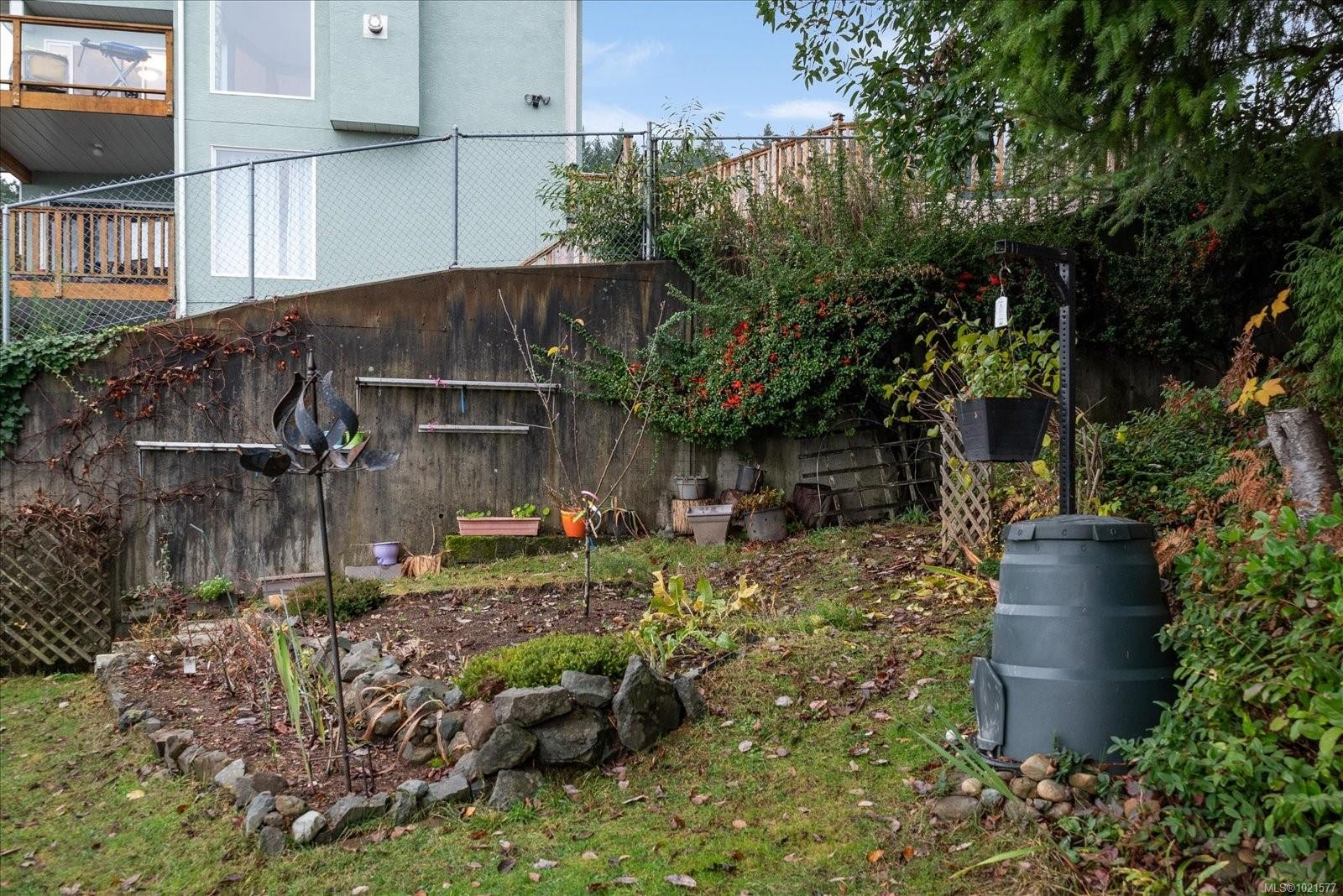 1085 College Dr, Nanaimo, BC