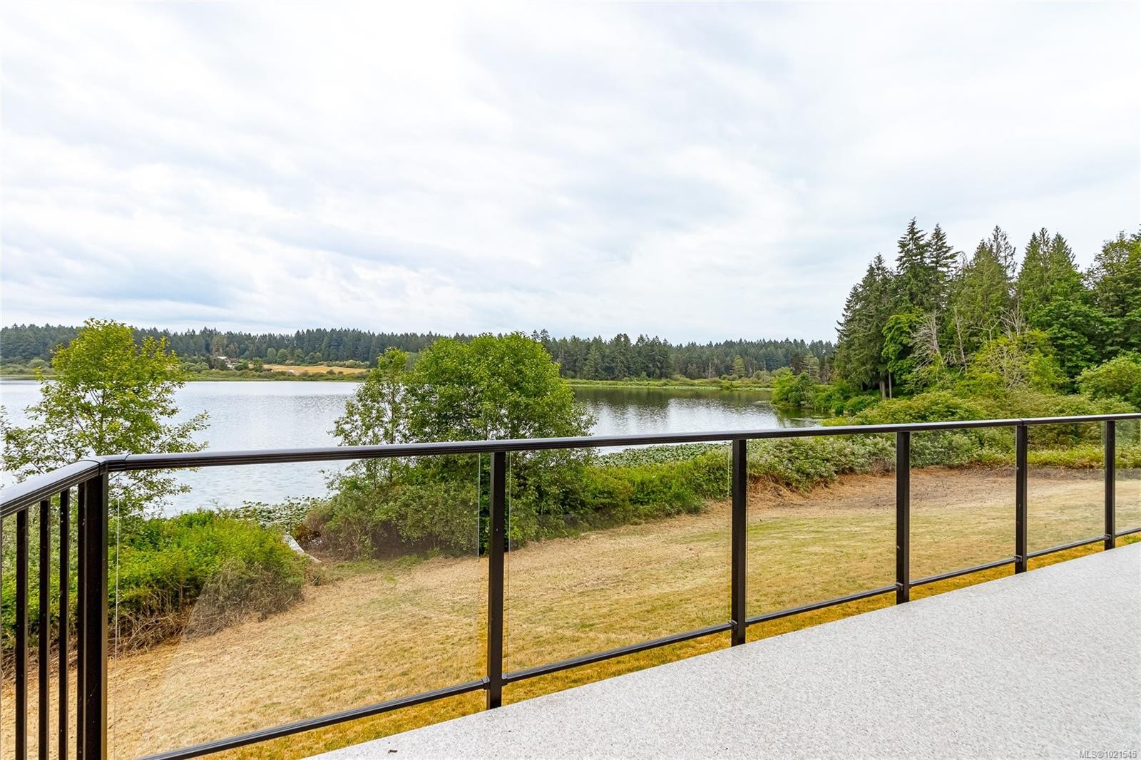 13289 Prospect Dr, Ladysmith, BC