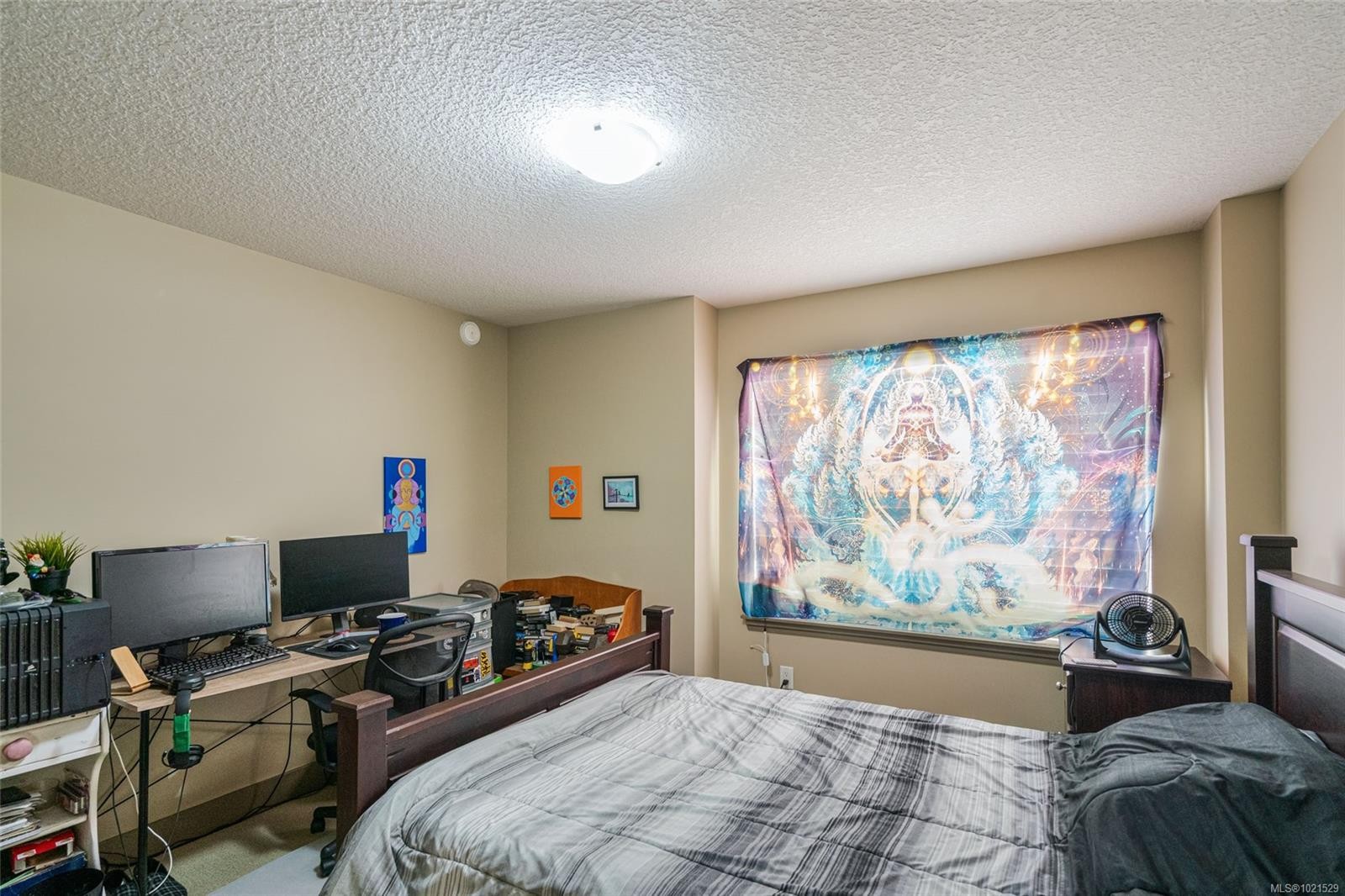 208-257 Moilliet St South, Parksville, BC - Indoor Photo Showing Bedroom