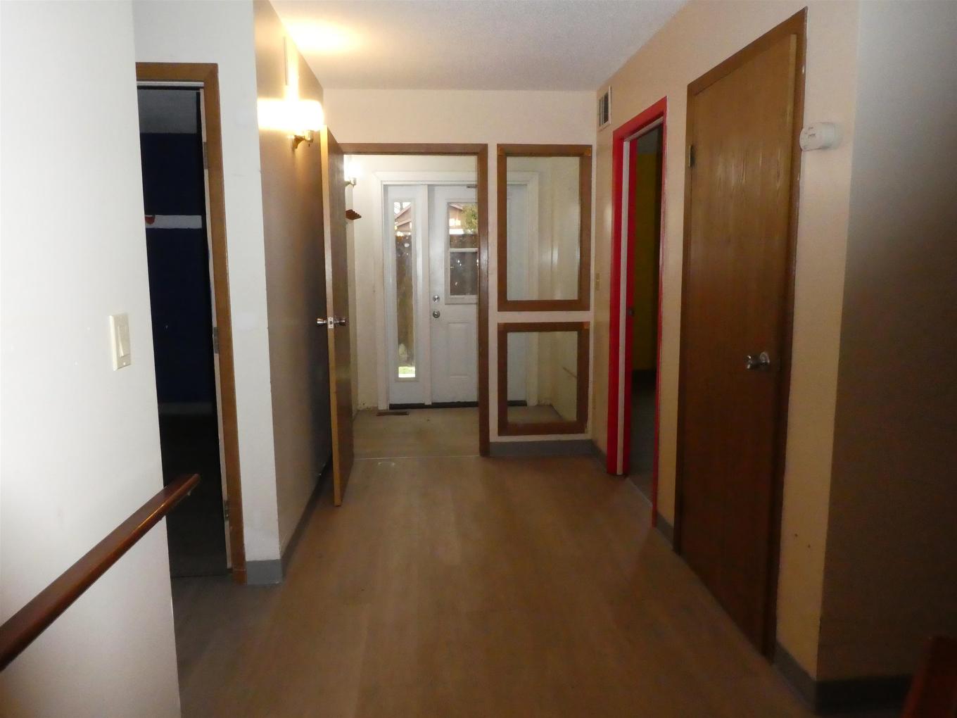 305 Clarke Avenue Se, Geraldton, ON - Indoor Photo Showing Other Room