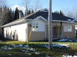 305 Clarke Avenue SE Geraldton, ON P0T 1M0